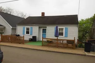 142 Vine St, Canonsburg, PA 15317 - Photo 1