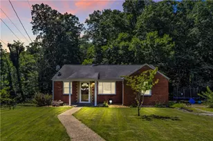 19 Forest Ave, Greensburg, PA 15601 - Photo 1