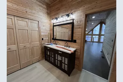 8498 E Lake Road, Sugarcreek Township, PA 16511 - Photo 10