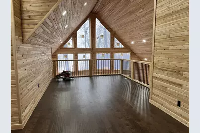 8498 E Lake Road, Sugarcreek Township, PA 16511 - Photo 8