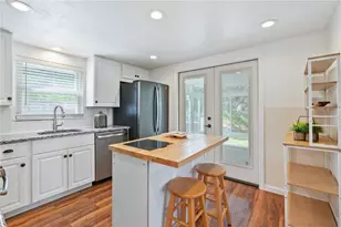 734 Linwood Dr, Pittsburgh, PA 15215 - Photo 6