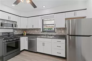 7872 Mt Carmel Rd, Pittsburgh, PA 15147 - Photo 20