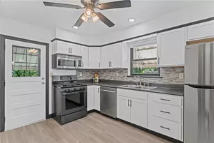 7872 Mt Carmel Rd, Pittsburgh, PA 15147 - Photo 18