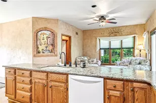 402 Woodland Dr, Wilmington Township, PA 16142 - Photo 14