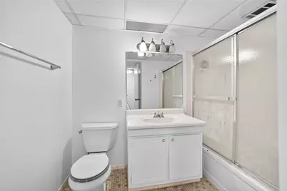 631 Forest Green Dr, Moon/Crescent Twp, PA 15108 - Photo 22