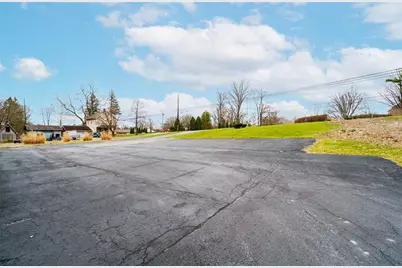 3030 Wilmington Rd, Neshannock Township, PA 16105 - Photo 2