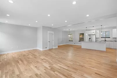 1102 Spring Garden Ave, Spring Hill, PA 15212 - Photo 4