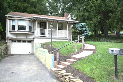 2425 Hampton Ave, Hampton, PA 15101 - Photo 2