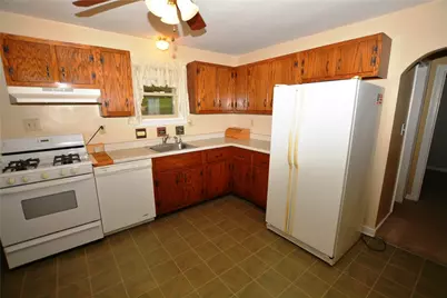 2425 Hampton Ave, Hampton, PA 15101 - Photo 14