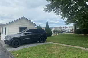 920 4th Ave, Conway, PA 15027 - Photo 38