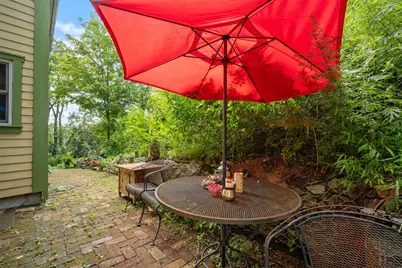 300 Eddington St, Pittsburgh, PA 15207 - Photo 26