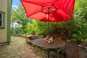 300 Eddington St, Pittsburgh, PA 15207 - Photo 26