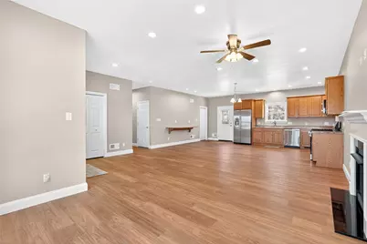 480 Matty, Rostraver, PA 15012 - Photo 16