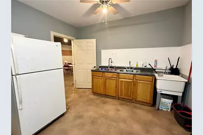 521 W Main St, Rural Valley Boro, PA 16249 - Photo 34