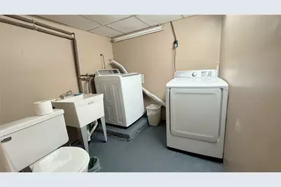 256 Pennsylvania Blvd, Pittsburgh, PA 15228 - Photo 26