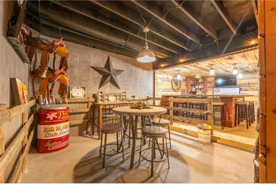 387 George Lane, Wheatfield Township (East/West), PA 15954 - Photo 32