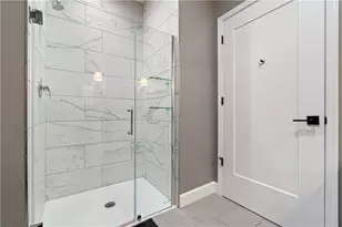 350 Oliver Ave, Pittsburgh, PA 15222 - Photo 32