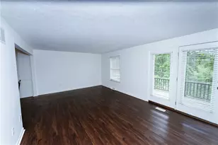 410 Edgetree Ln, Murrysville, PA 15668 - Photo 10