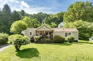 815 N Liberty St, New Castle, PA 16102 - Photo 1