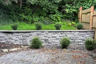 3906 Meadowbrook Blvd, Pittsburgh, PA 15227 - Photo 12