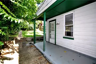 537 Vermont Ave, Glassport, PA 15045 - Photo 6