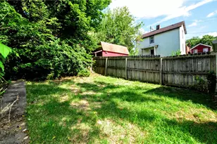 537 Vermont Ave, Glassport, PA 15045 - Photo 10