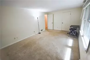 2597 Monterey Dr, Pittsburgh, PA 15241 - Photo 30