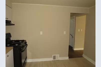 6222 Pleasant St, South Park, PA 15129 - Photo 14