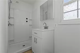 1301 Wade St, Aliquippa, PA 15001 - Photo 18