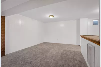 110 Barnickel Street, Chartiers, PA 15347 - Photo 32