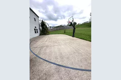 491 Peregrine Dr, North Huntingdon, PA 15642 - Photo 40