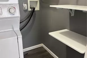 491 Peregrine Dr, North Huntingdon, PA 15642 - Photo 18