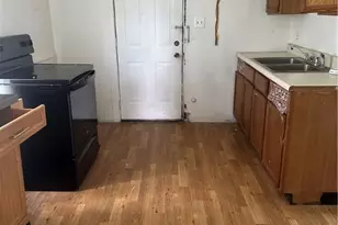 268 Malleable St, Sharon, PA 16146 - Photo 4