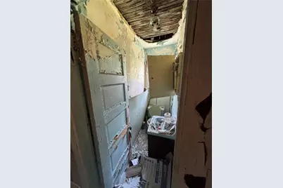 3326 Ruthven St, Pittsburgh, PA 15219 - Photo 14