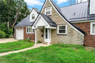 739 Brentview Rd, Pittsburgh, PA 15236 - Photo 2