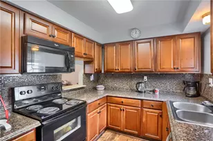 2556 Grouse Ridge, Pittsburgh, PA 15090 - Photo 14