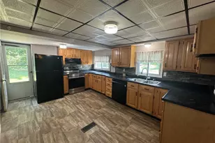 375 Browns Hill Rd, Middlesex Township, PA 16059 - Photo 22