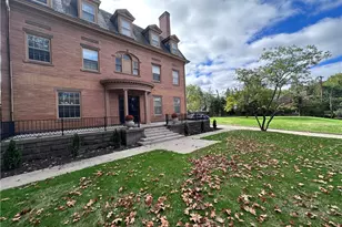 5238 Ellsworth Ave, Pittsburgh, PA 15232 - Photo 2