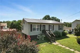 94 Morgan St, Greenville Boro, PA 16125 - Photo 1