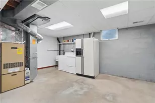 138 Evandale Dr, Green Tree, PA 15220 - Photo 36