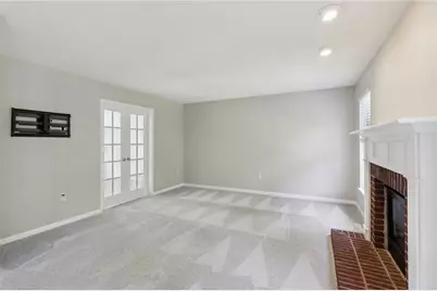 514 Luke Ct, Cranberry Township, PA 16066 - Photo 8