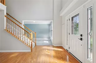 514 Luke Ct, Cranberry Township, PA 16066 - Photo 6