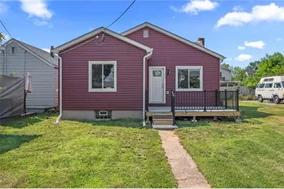 648 Earl Ave, New Kensington, PA 15068 - Photo 1