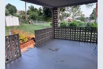 416 Delano Dr, Pittsburgh, PA 15236 - Photo 14