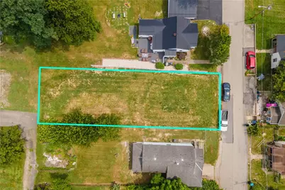 352 Pershing Ave, Chartiers, PA 15342 - Photo 2