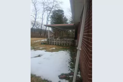 587 E. Pittsburgh Street, Delmont, PA 15601 - Photo 18