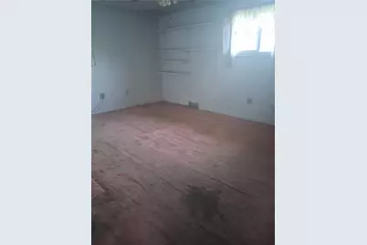 587 E. Pittsburgh Street, Delmont, PA 15601 - Photo 10