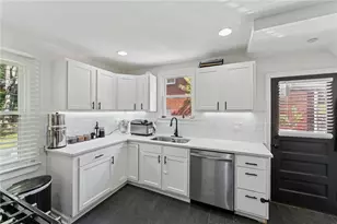 2173 Sampson St, Pittsburgh, PA 15235 - Photo 10