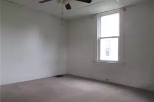 735 Allison Ave, Washington, PA 15301 - Photo 6