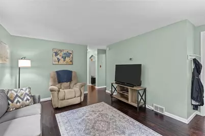 211 Bascom, Observatory Hill, PA 15214 - Photo 8